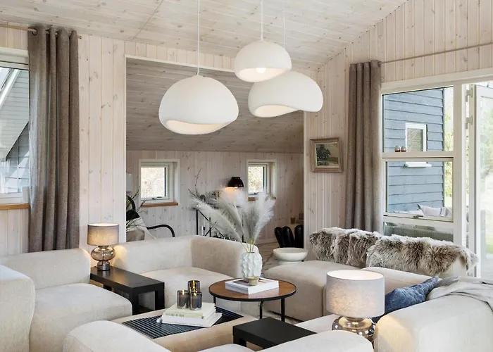 4 Bedroom In